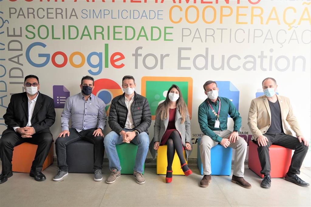 Educação de Barueri recebe o selo de maior Rede de Referência Google For Education