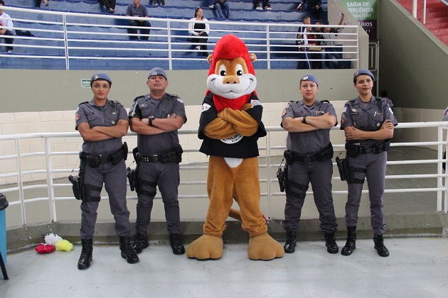 Formatura encerra atividades do primeiro semestre desenvolvidas pelo Proerd nas escolas da rede