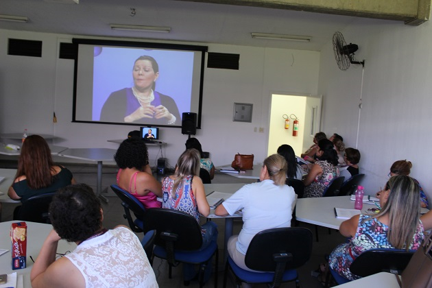 Gestores da Educação de Barueri debatem Base Nacional Comum Curricular