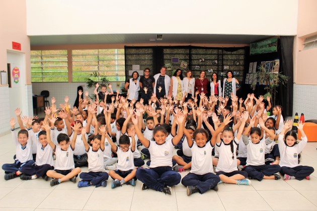 Alunos da Bruno Tolaini melhoram aprendizagem pesquisando o mundo dos insetos