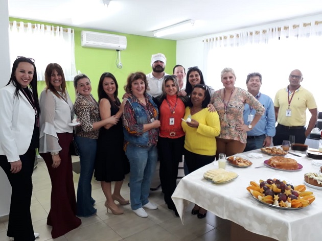 Abastecimento realiza reunião de trabalho para implementar ações positivas nas escolas da rede