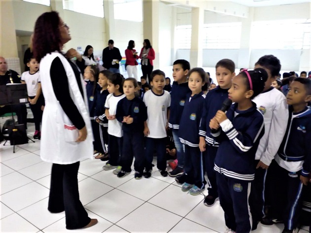 Crianças da Emef Padre Luiz integram projeto “Letrando Sons para Encantar a Vida”