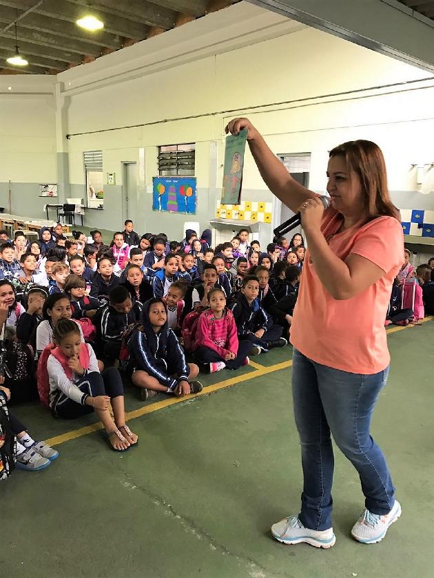 Leitura diária integra as atividades dos alunos da Wandeir Ribeiro