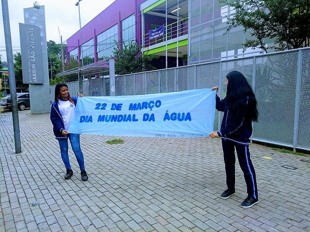 Estudantes mobilizam bairro Jd. São Vicente para lembrar o Dia Mundial da Água