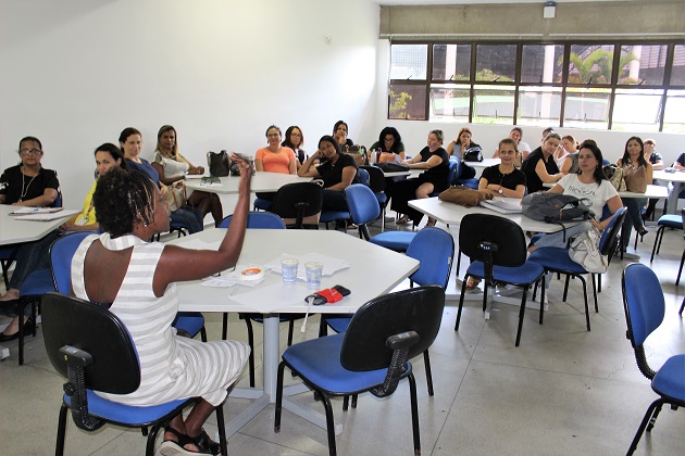 Arte no Desenvolvimento Infantil é tema de formação dos professores da rede